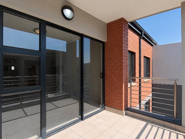 2 Bedroom Apartment in Waterkloof Ridge