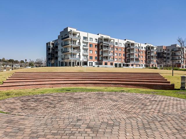2 Bedroom Apartment in Waterkloof Ridge