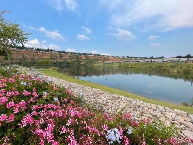2 Bedroom Apartment in Waterkloof Ridge