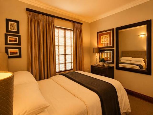 2 Bedroom Apartment in Waterkloof Ridge