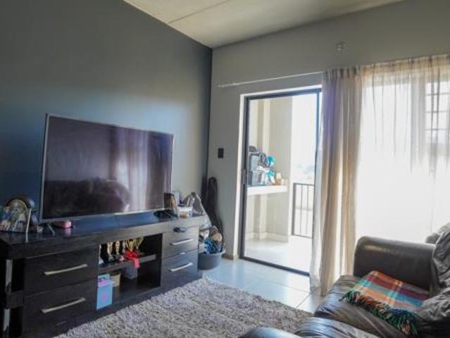 2 Bedroom Apartment in Waterkloof Ridge