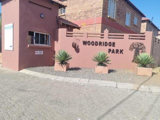 2 Bedroom Apartment in Waterval East