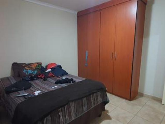 2 Bedroom Apartment in Waterval East