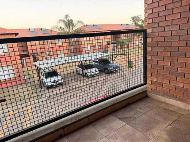 2 Bedroom Apartment in Waterval East