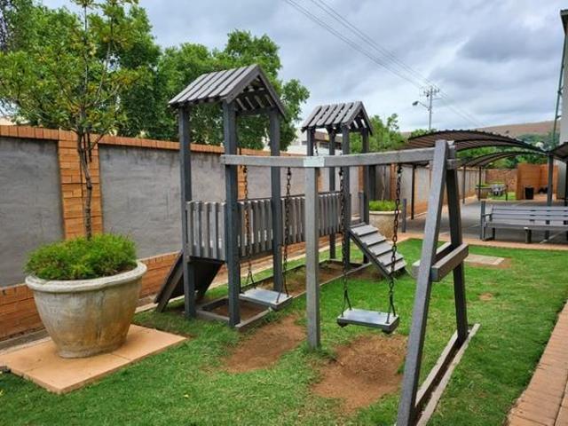 2 Bedroom Apartment in Waverley