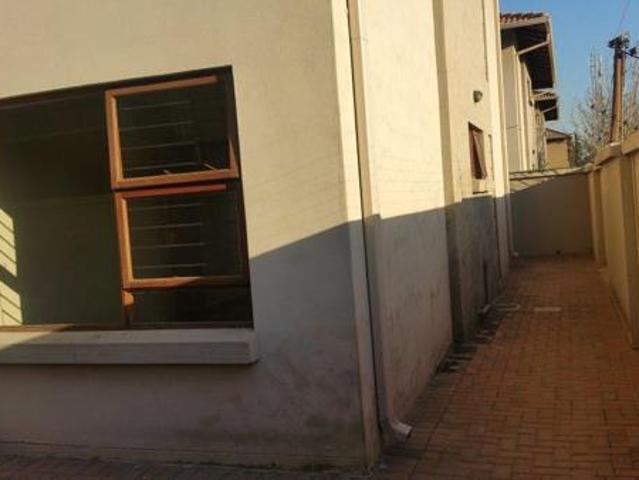 2 Bedroom Apartment in Waverley