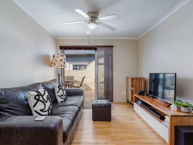 2 Bedroom Apartment in Wellington Central