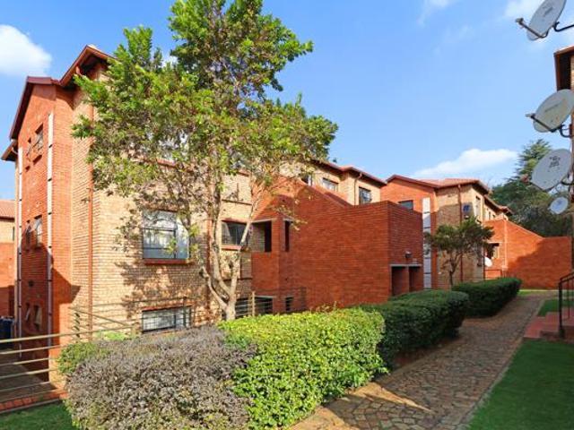 2 Bedroom Apartment in Weltevreden Park