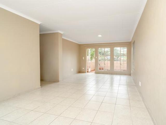 2 Bedroom Apartment in Weltevreden Park