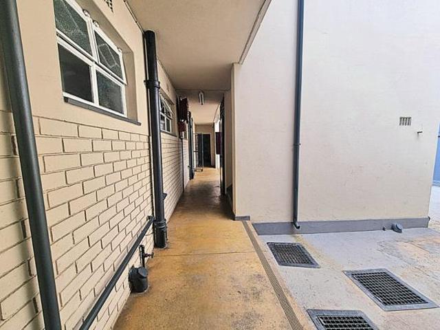 2 Bedroom Apartment in Wentworth Park