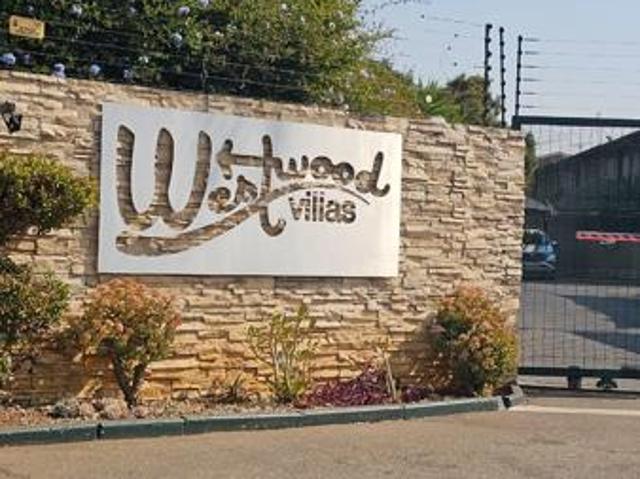 2 Bedroom Apartment in Westwood