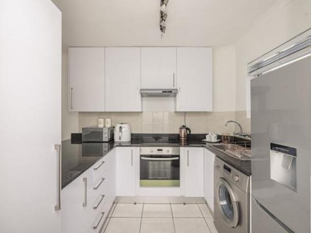 2 Bedroom Apartment in West Beach