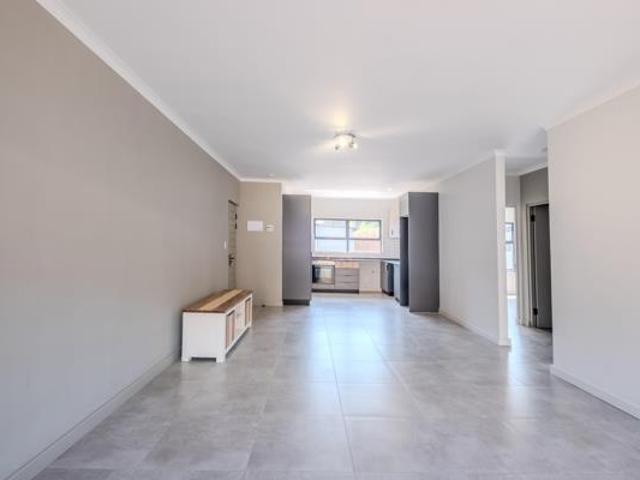 2 Bedroom Apartment in Westbrook