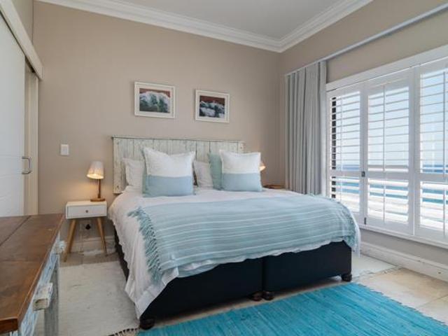 2 Bedroom Apartment in Westbrook