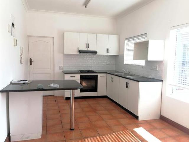 2 Bedroom Apartment in Wetton