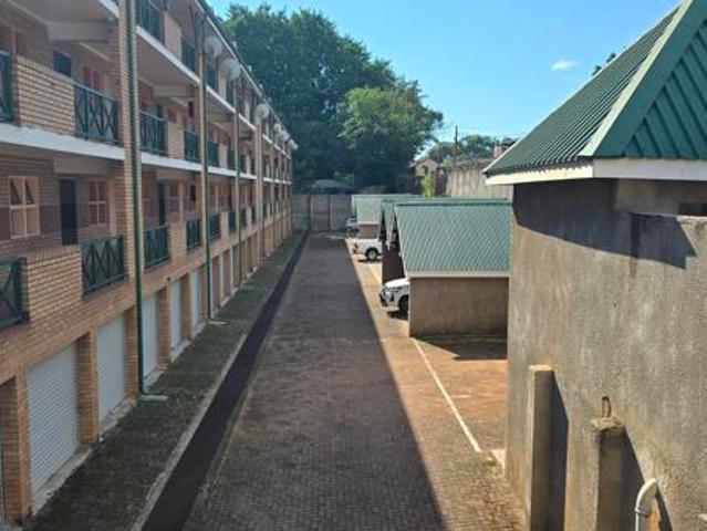 2 Bedroom Apartment in White River Central
