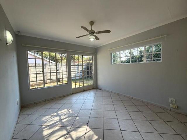 2 Bedroom Apartment in Wierda Park