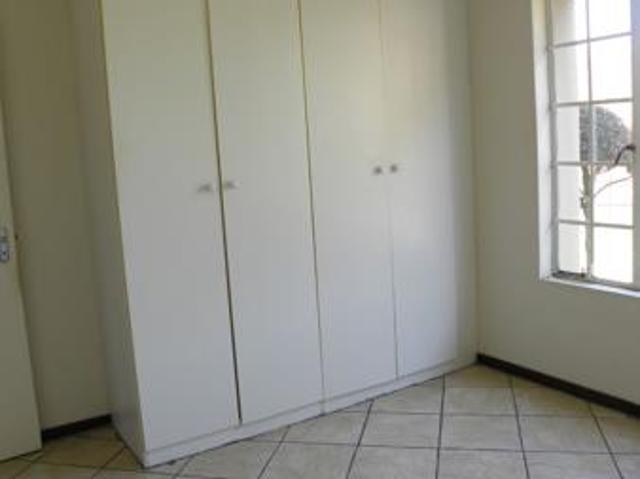 2 Bedroom Apartment in Wilgeheuwel