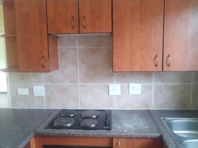 2 Bedroom Apartment in Wilgeheuwel