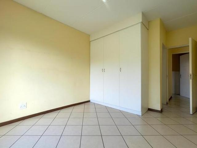 2 Bedroom Apartment in Wilgeheuwel