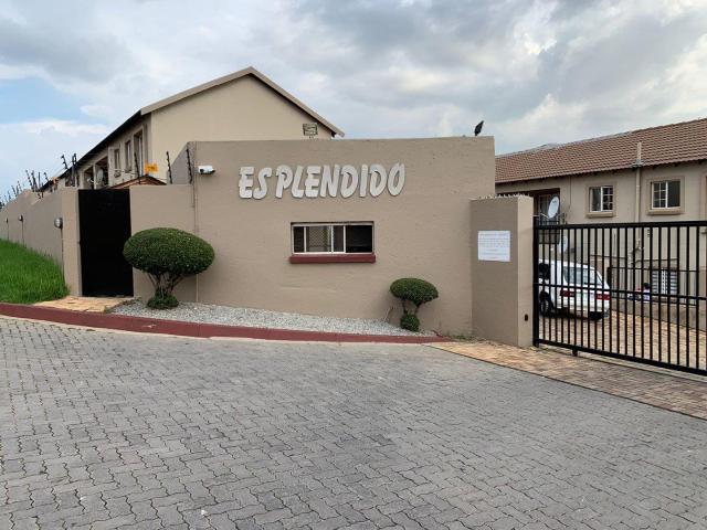 2 Bedroom Apartment in Wilgeheuwel