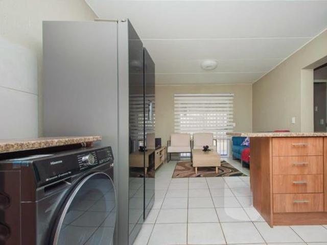2 Bedroom Apartment in Wilgeheuwel