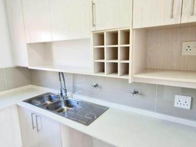 2 Bedroom Apartment in Wilgeheuwel