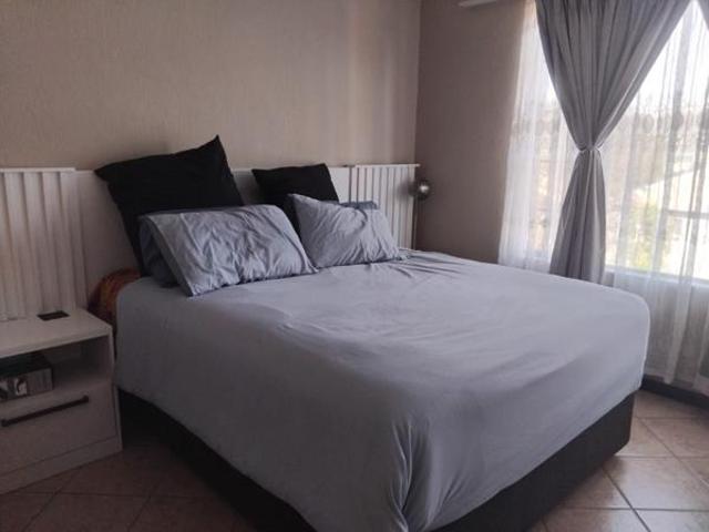 2 Bedroom Apartment in Wilgeheuwel