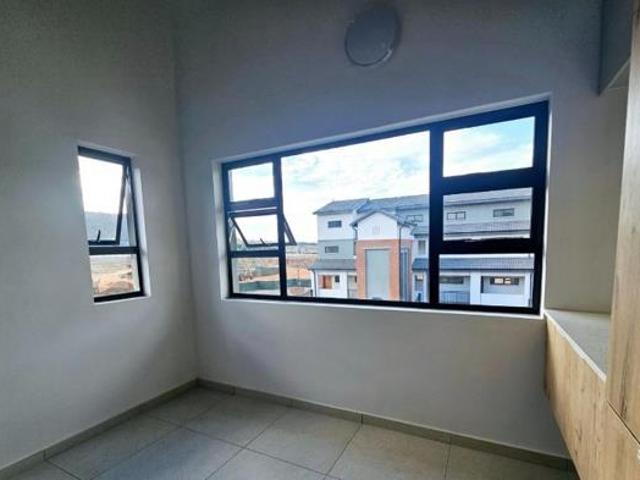 2 Bedroom Apartment in Wilgeheuwel