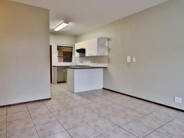 2 Bedroom Apartment in Willowbrook