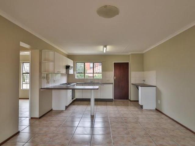 2 Bedroom Apartment in Willowbrook