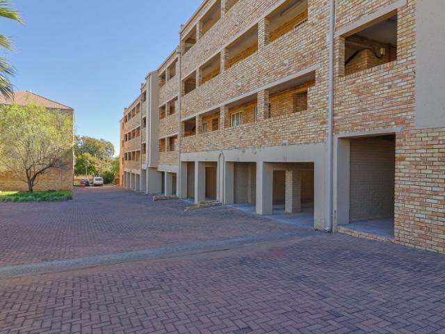 2 Bedroom Apartment in Wilro Park