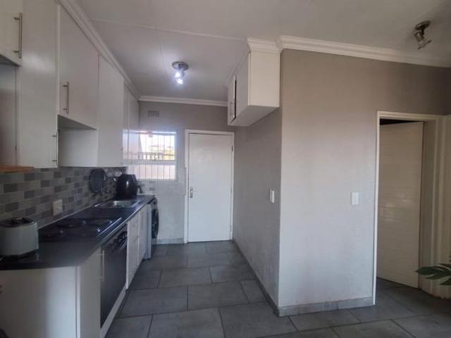 2 Bedroom Apartment in Wilro Park