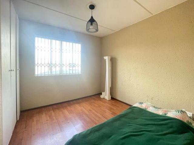 2 Bedroom Apartment in Winchester Hills