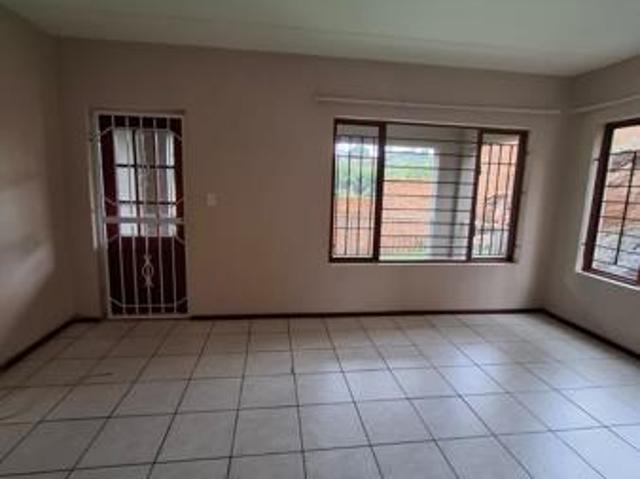 2 Bedroom Apartment in Winchester Hills