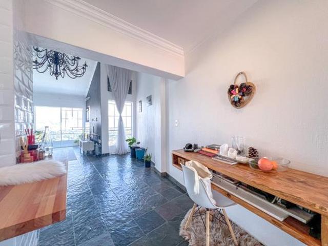 2 Bedroom Apartment in Windsor East