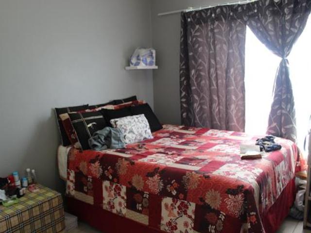 2 Bedroom Apartment in Winterhoek Park
