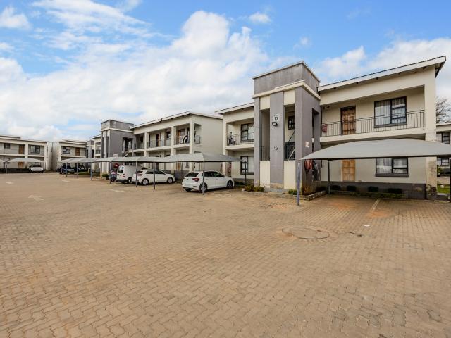 2 Bedroom Apartment in Witpoortjie