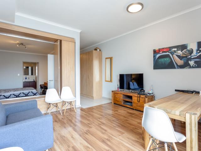 2 Bedroom Apartment in Woodstock