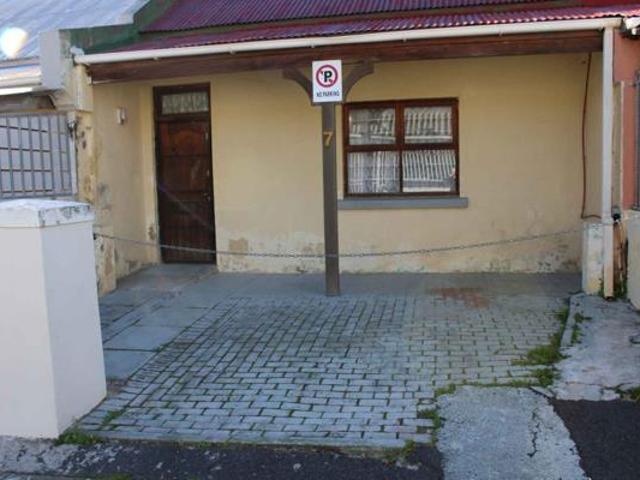 2 Bedroom Apartment in Woodstock