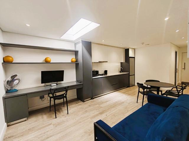 2 Bedroom Apartment in Woodstock