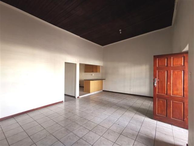 2 Bedroom Apartment in Worcester and surrounds