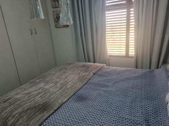 2 Bedroom Apartment in Zwartkop Golf Estate