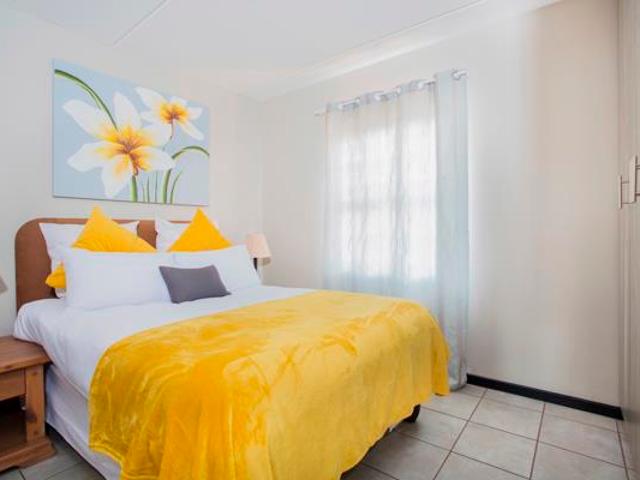 2 Bedroom Apartment in Zwartkop