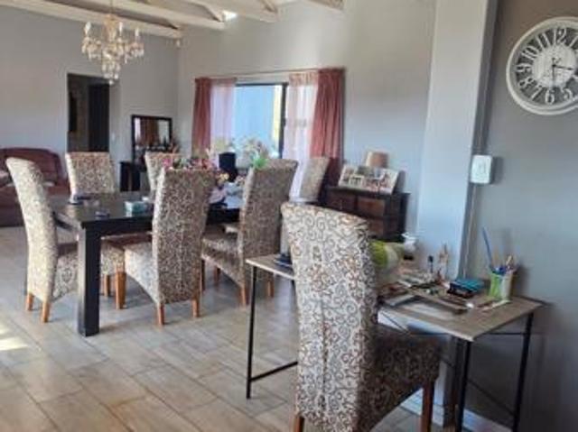 2 Bedroom Apartment in Zwavelpoort AH