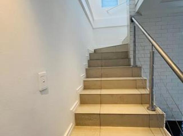 2 Bedroom Apartment in Zeekoevlei