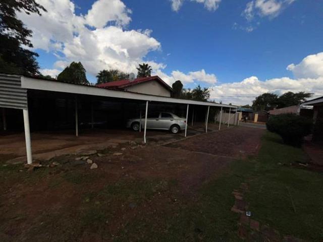 2 Bedroom Apartment in Zeerust