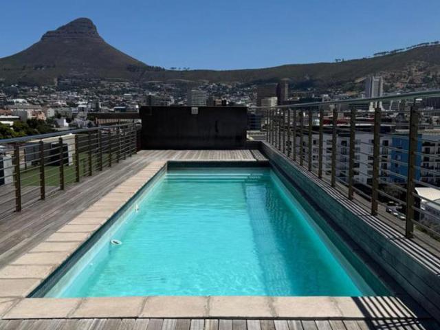 2 Bedroom Apartment in Zonnebloem