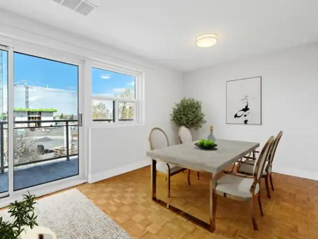 2 Bedroom Apartment Kingston ON 103011328