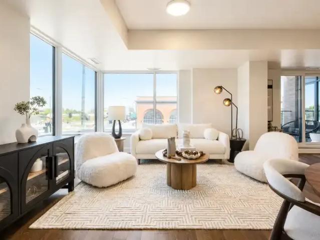 2 Bedroom Apartment Kingston ON 103338096